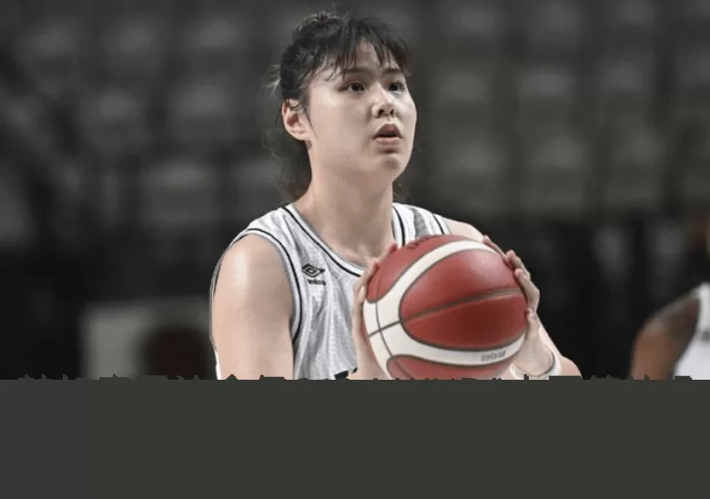 韩旭李月汝合仅6+3！WNBA中国德比凸显女篮尴尬 最强点泡沫被戳破_联赛_比赛_WCBA